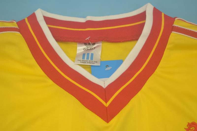 Thailand Quality(AAA) 1986/87 Liverpool Third Retro Soccer Jersey