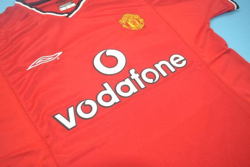 Thailand Quality(AAA) 2000/02 Manchester United Home Retro Soccer Jersey