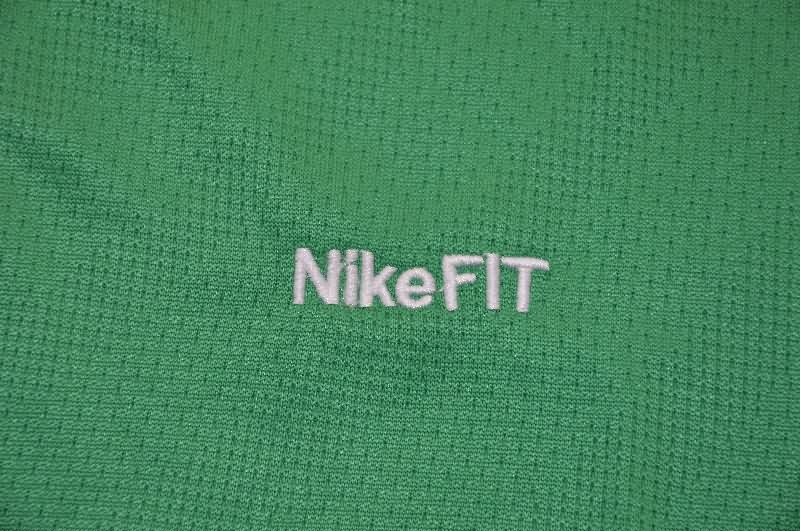 Thailand Quality(AAA) 2007/08 Manchester United Goalkeeper Green Retro Soccer Jersey