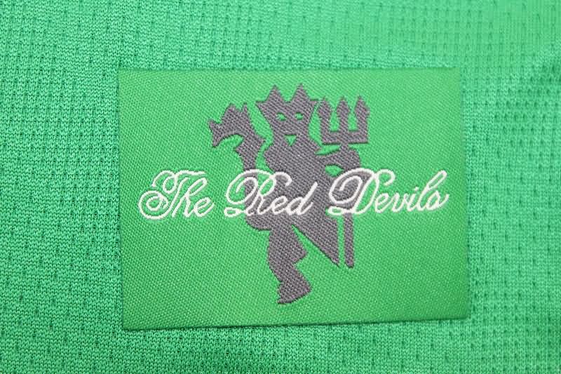 Thailand Quality(AAA) 2007/08 Manchester United Goalkeeper Green Long Retro Soccer Jersey