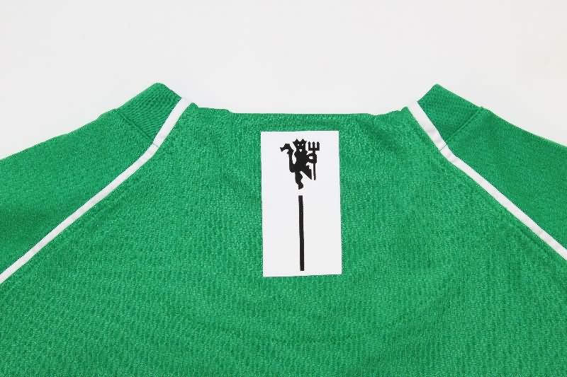 Thailand Quality(AAA) 2007/08 Manchester United Goalkeeper Green Long Retro Soccer Jersey