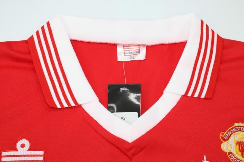 Thailand Quality(AAA) 1977 Manchester United Home Retro Soccer Jersey