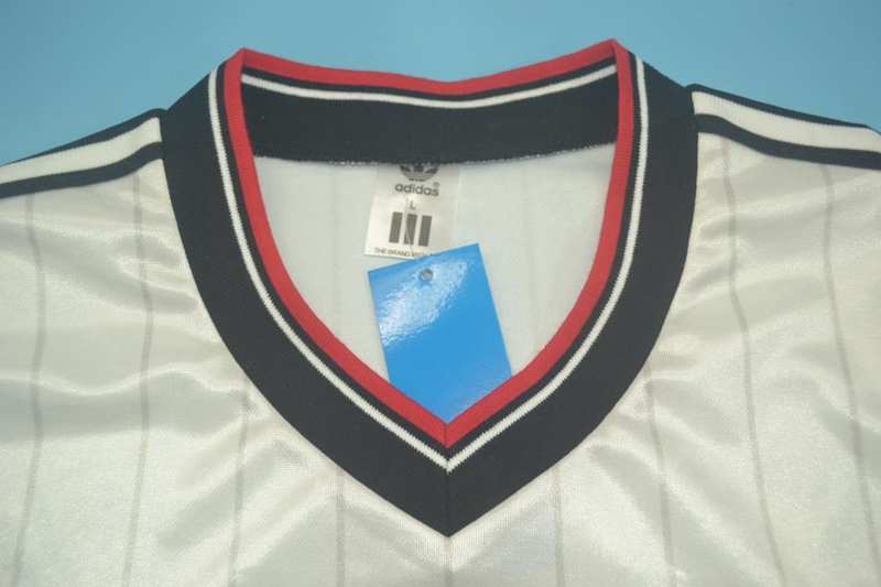 Thailand Quality(AAA) 1983 Manchester United FA Finals Retro Soccer Jersey