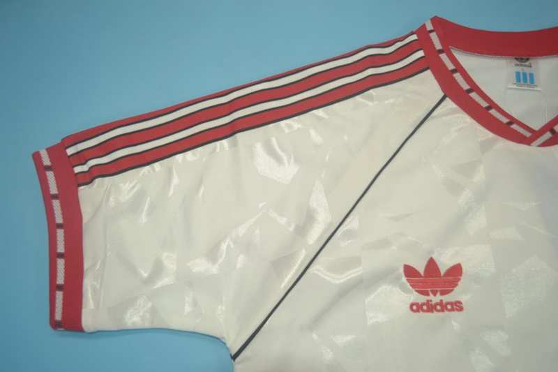 Thailand Quality(AAA) 1991 Manchester United Away White Retro Jersey