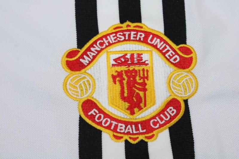 Thailand Quality(AAA) 1975/80 Manchester United Away Retro Soccer Jersey