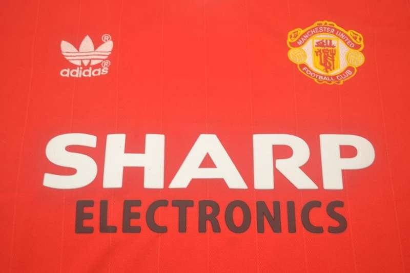 Thailand Quality(AAA) 1982/83 Manchester United Home Retro Soccer Jersey