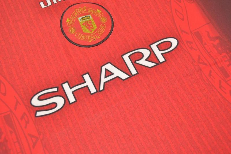 Thailand Quality(AAA) 1996/98 Manchester United Home Retro Soccer Jersey