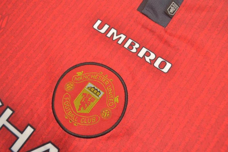 Thailand Quality(AAA) 1996/98 Manchester United Home Retro Jersey(L/S)