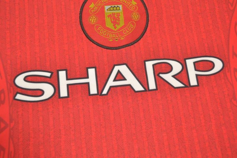 Thailand Quality(AAA) 1996/98 Manchester United Home Retro Jersey(L/S)