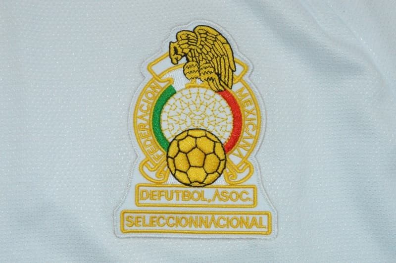 Thailand Quality(AAA) 1986 Mexico Away Retro Soccer Jersey