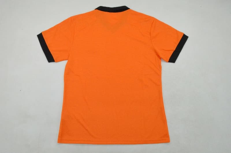Thailand Quality(AAA) 1980 Netherlands Home Retro Soccer Jersey