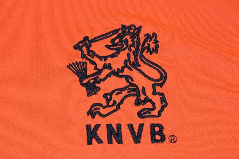 Thailand Quality(AAA) 1986 Netherlands Home Retro Soccer Jersey