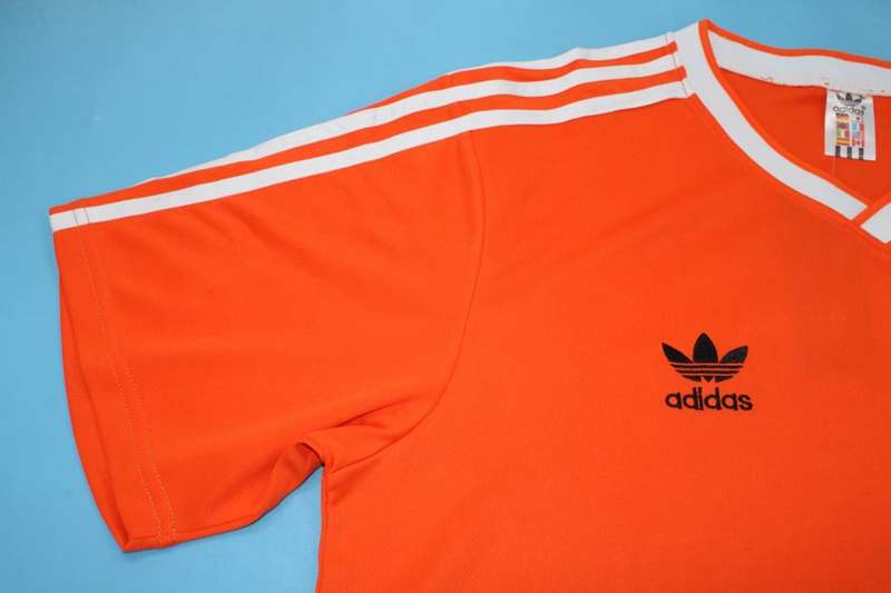 Thailand Quality(AAA) 1986 Netherlands Home Retro Soccer Jersey