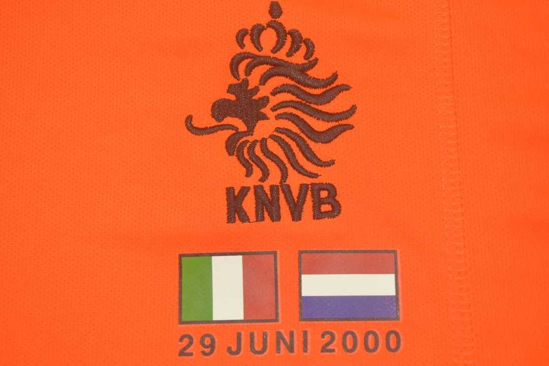 Thailand Quality(AAA) 2000 Netherlands Home Retro Soccer Jersey