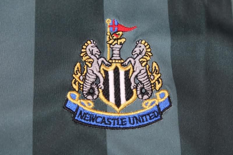 Thailand Quality(AAA) 2005/06 Newcastle United Away Retro Soccer Jersey