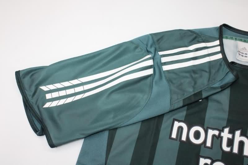 Thailand Quality(AAA) 2005/06 Newcastle United Away Retro Soccer Jersey