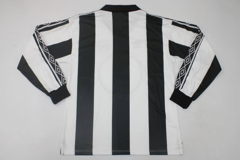 Thailand Quality(AAA) 1980/82 Newcastle United Home Long Sleeve Retro Soccer Jersey