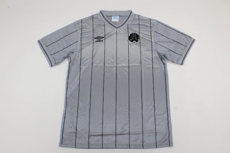 Thailand Quality(AAA) 1984/85 Newcastle United Away Retro Soccer Jersey