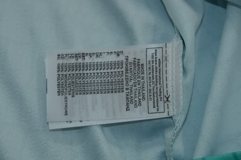 Thailand Quality(AAA) 1997/98 Newcastle United Goalkeeper Green Long Retro Soccer Jersey