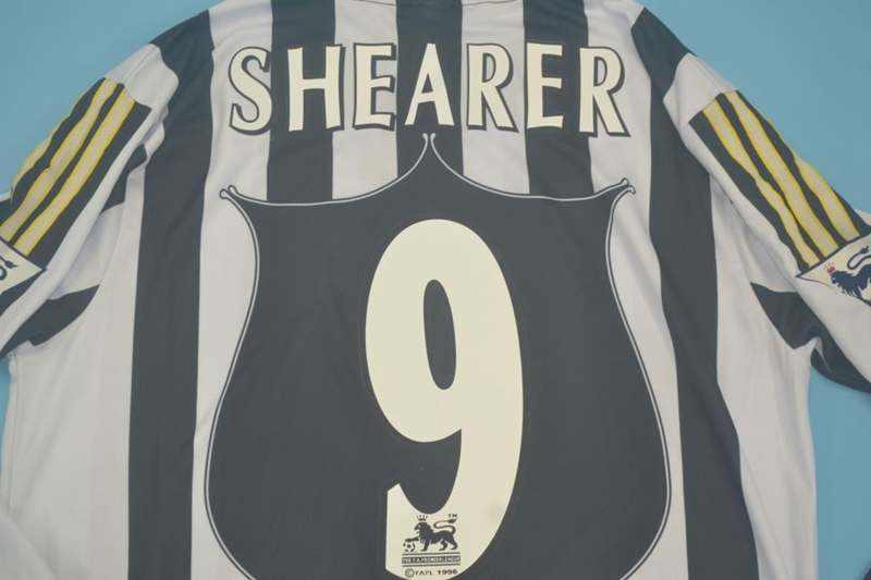 Thailand Quality(AAA) 1997/99 Newcastle United Home Retro Jersey(L/S)