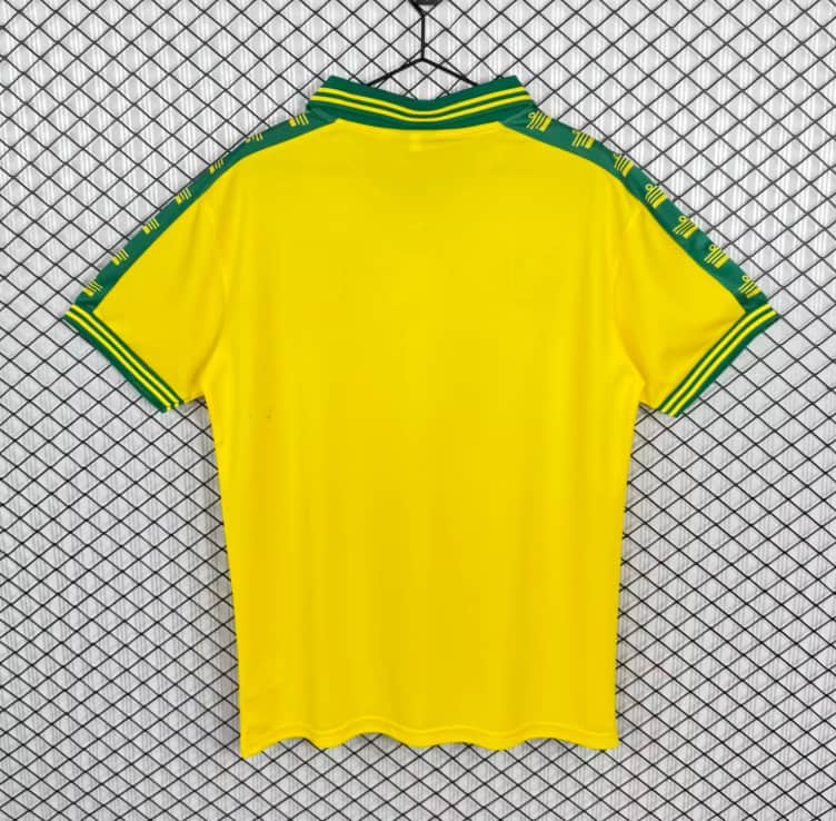 Thailand Quality(AAA) 1976/81 Norwich Home Retro Soccer Jersey