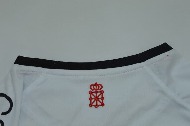 Thailand Quality(AAA) 2010/11 Osasuna Away Retro Soccer Jersey