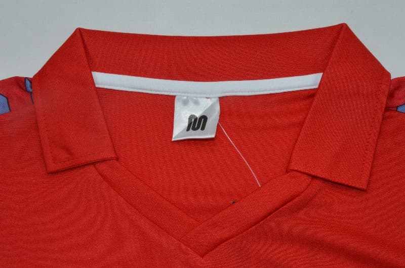 Thailand Quality(AAA) 1983/84 Osasuna Home Retro Soccer Jersey