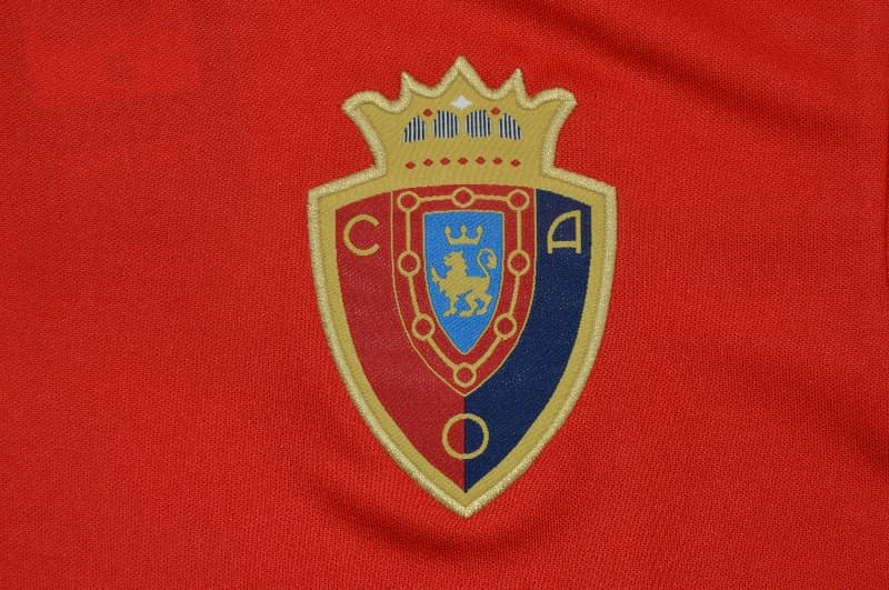 Thailand Quality(AAA) 1983/84 Osasuna Home Retro Soccer Jersey