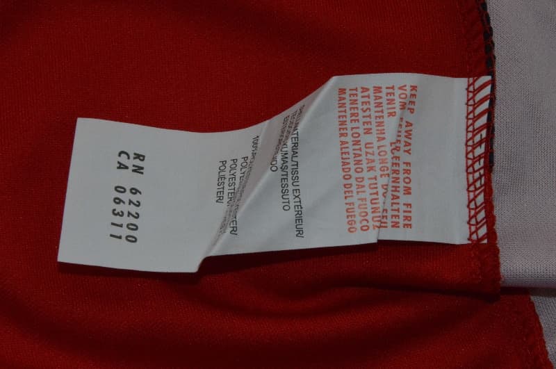 Thailand Quality(AAA) 1998/99 Osasuna Home Retro Soccer Jersey