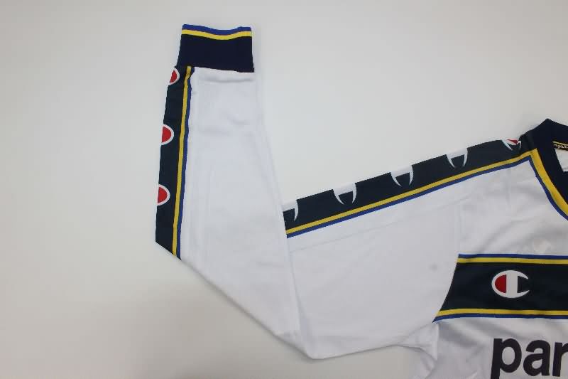 Thailand Quality(AAA) 2002/03 Parma Away Retro Long Sleeve Soccer Jersey