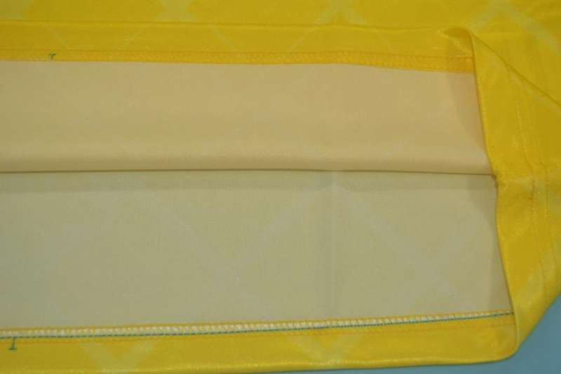 Thailand Quality(AAA) 1995/97 Parma Home Retro Soccer Jersey