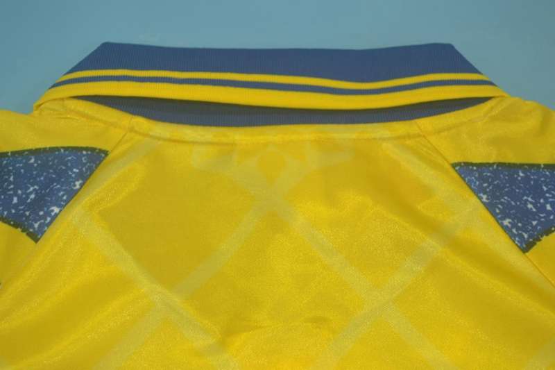 Thailand Quality(AAA) 1995/97 Parma Home Retro Soccer Jersey