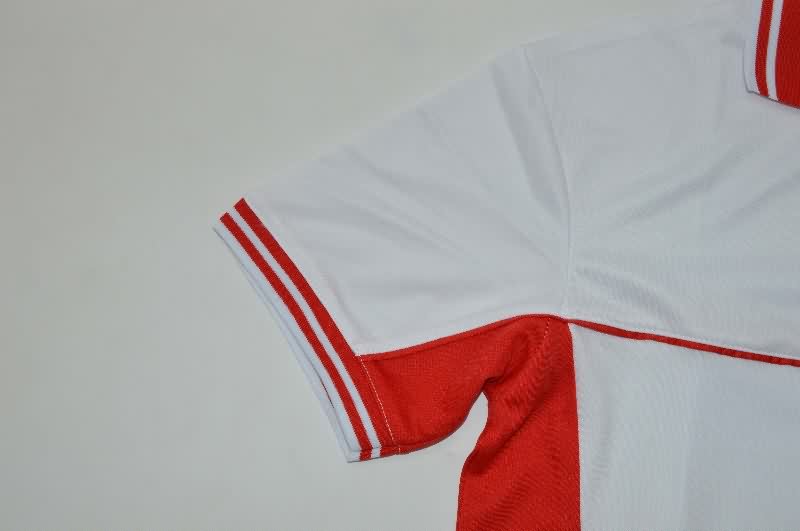 Thailand Quality(AAA) 1997 Poland Home Retro Soccer Jersey