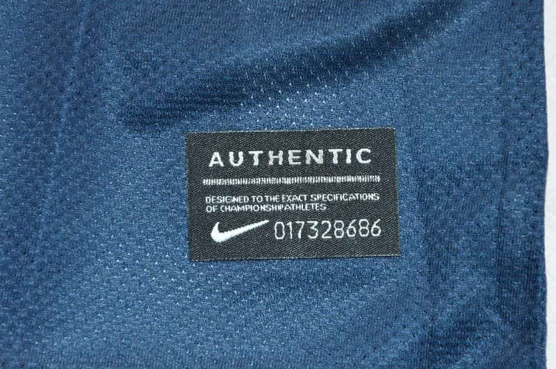 Thailand Quality(AAA) 2011/12 Porto Away Retro Soccer Jersey