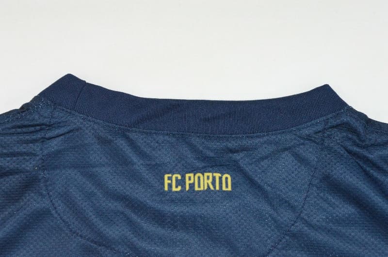 Thailand Quality(AAA) 2011/12 Porto Away Retro Soccer Jersey