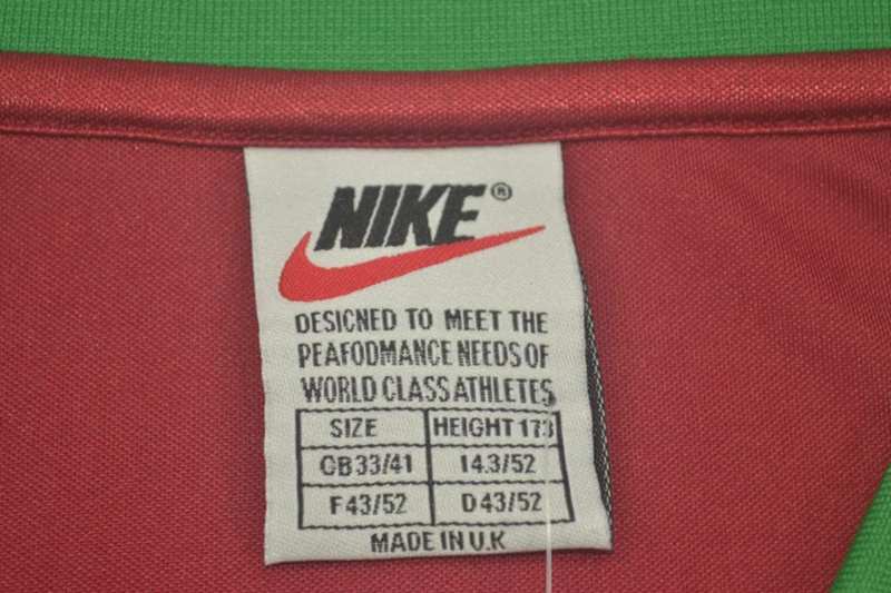 Thailand Quality(AAA) 1998 Portugal Home Retro Soccer Jersey
