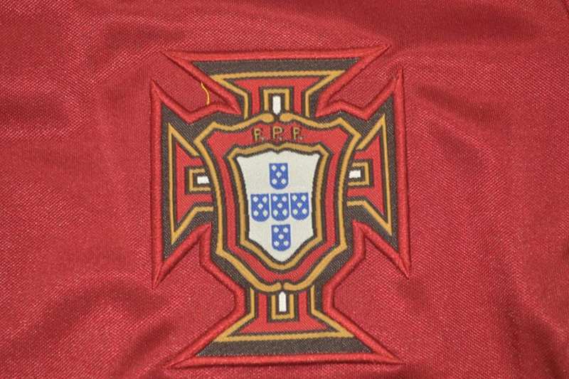 Thailand Quality(AAA) 1998 Portugal Home Retro Soccer Jersey