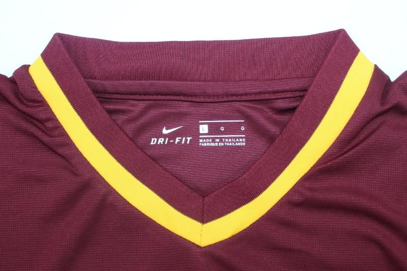 Thailand Quality(AAA) 2000 Portugal Home Retro Soccer Jersey