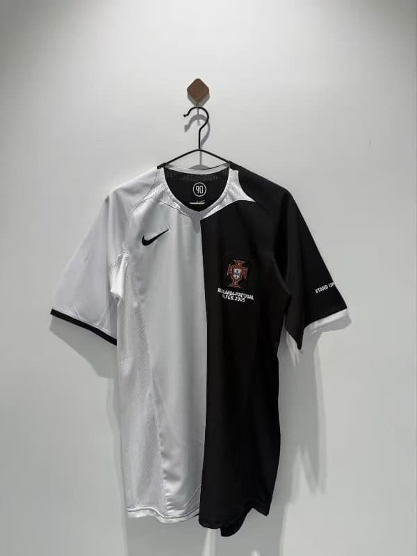Thailand Quality(AAA) 2005 Portugal Special Retro Soccer Jersey