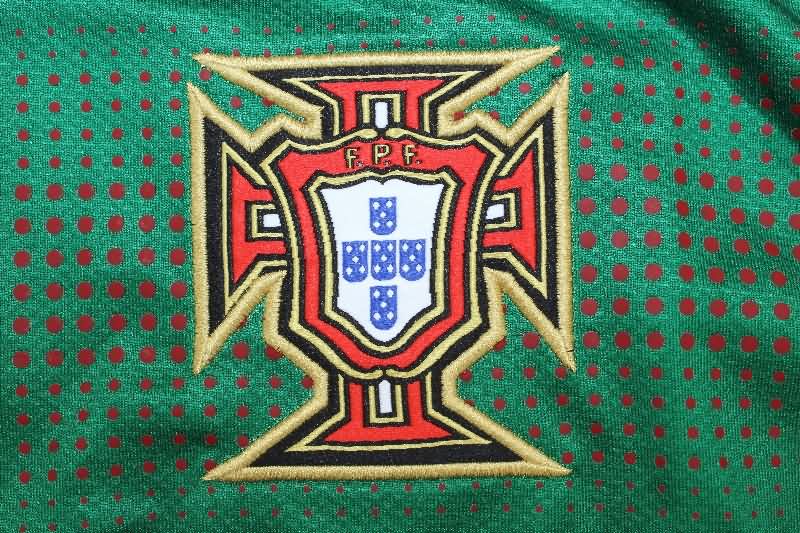 Thailand Quality(AAA) 2010 Portugal Home Long Sleeve Retro Soccer Jersey (Player)