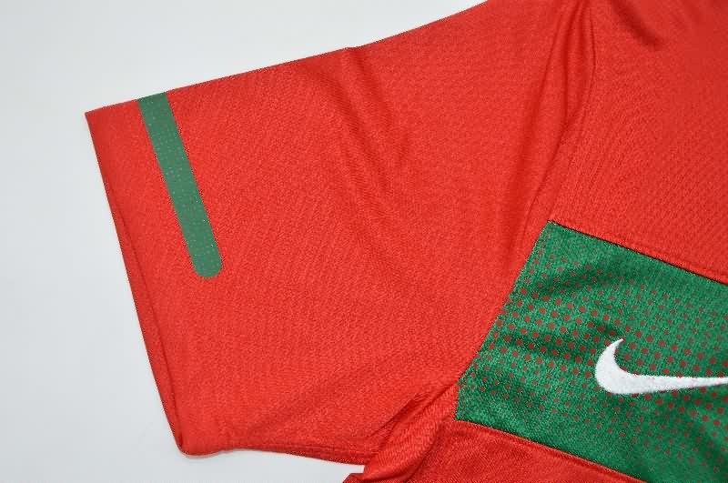 Thailand Quality(AAA) 2010 Portugal Home Retro Soccer Jersey (Player)