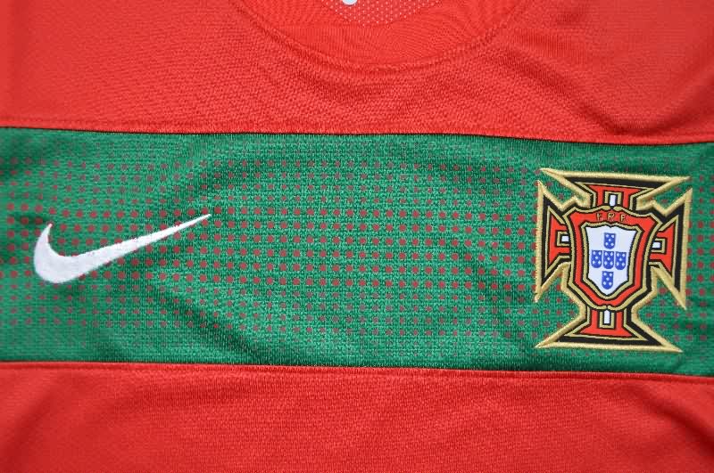 Thailand Quality(AAA) 2010 Portugal Home Retro Soccer Jersey (Player)