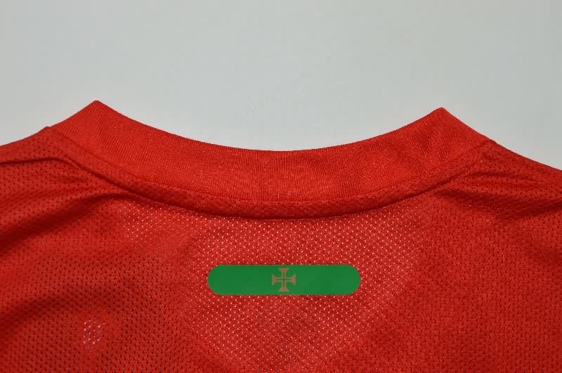 Thailand Quality(AAA) 2010 Portugal Home Retro Soccer Jersey (Player)