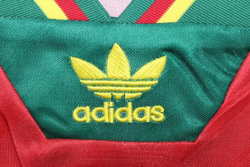 Thailand Quality(AAA) 1992/94 Portugal Home Retro Soccer Jersey