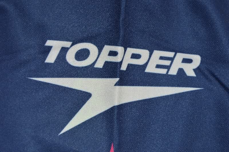 Thailand Quality(AAA) 2001/02 Racing Home Retro Soccer Jersey