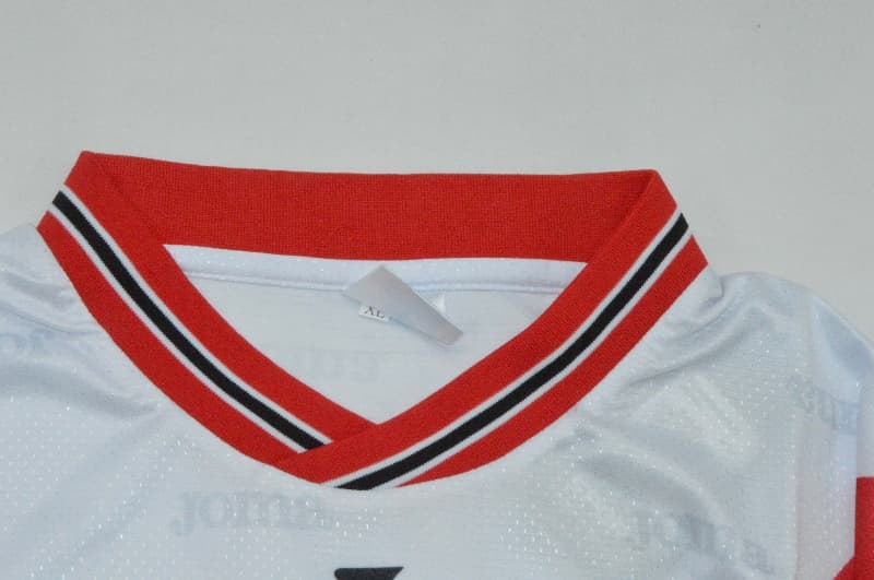 Thailand Quality(AAA) 1999/00 Rayo Vallecano Home Retro Soccer Jersey