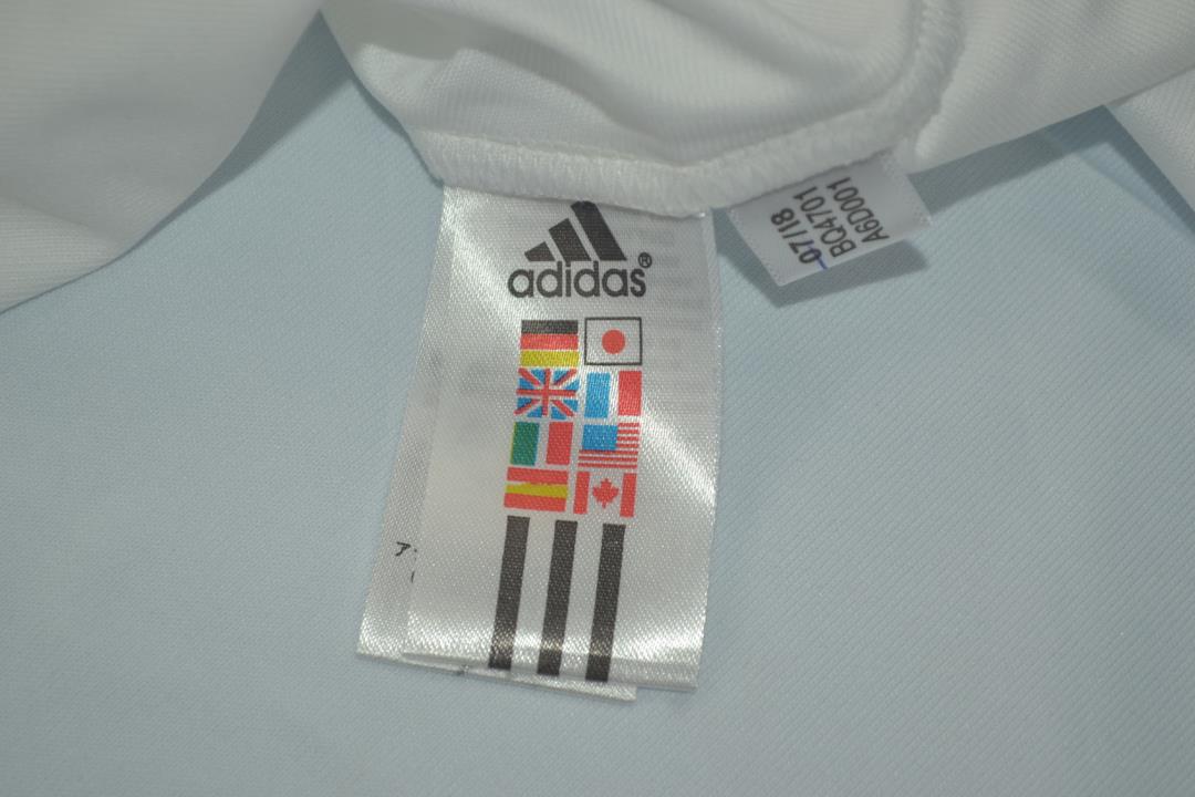 Thailand Quality(AAA) 2005/06 Real Madrid Home Retro Soccer Jersey