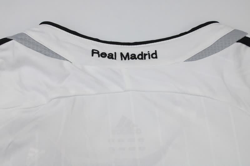 Thailand Quality(AAA) 2006/07 Real Madrid Home Retro Soccer Jersey