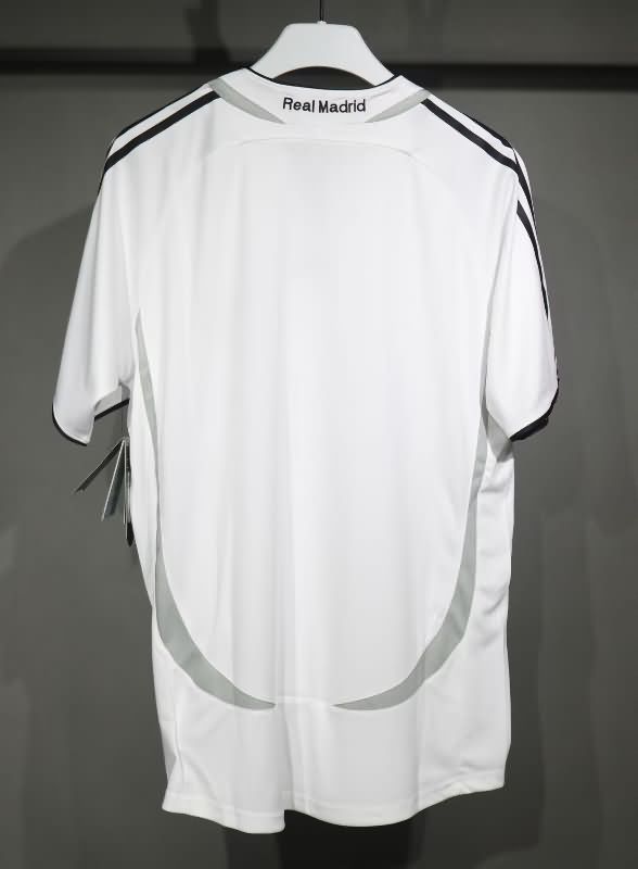 Thailand Quality(AAA) 2006/07 Real Madrid Home Retro Soccer Jersey (Player)