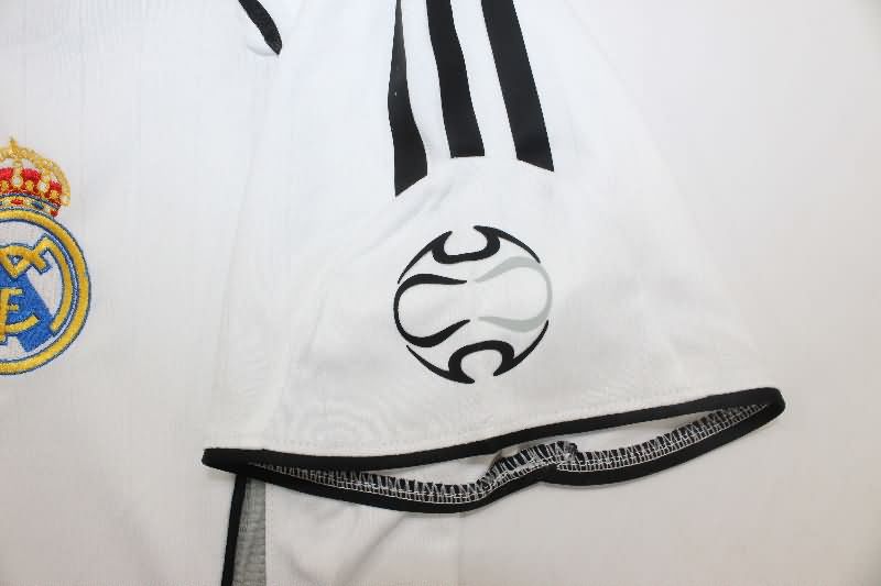 Thailand Quality(AAA) 2006/07 Real Madrid Home Retro Soccer Jersey (Player)